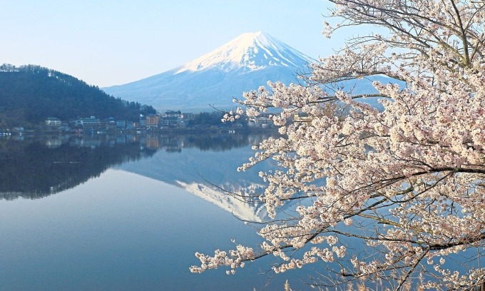 Mount Fuji Implements Online Reservation System to Manage Visitor Surge